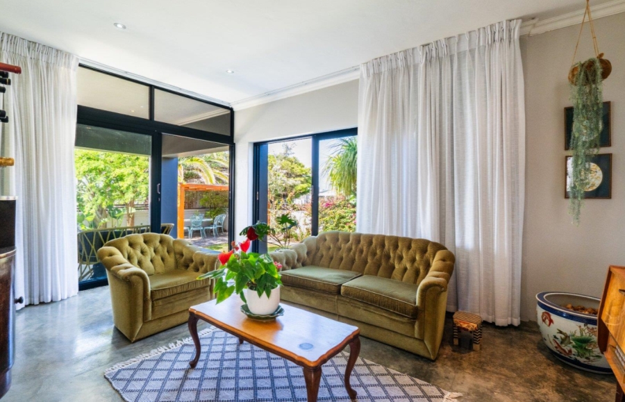 4 Bedroom Property for Sale in Linkside Western Cape